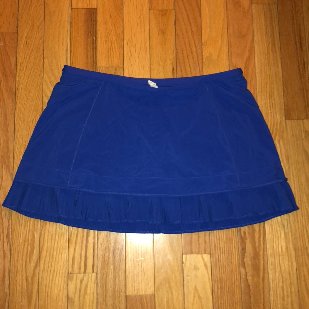 Lululemon city sky run by skirt